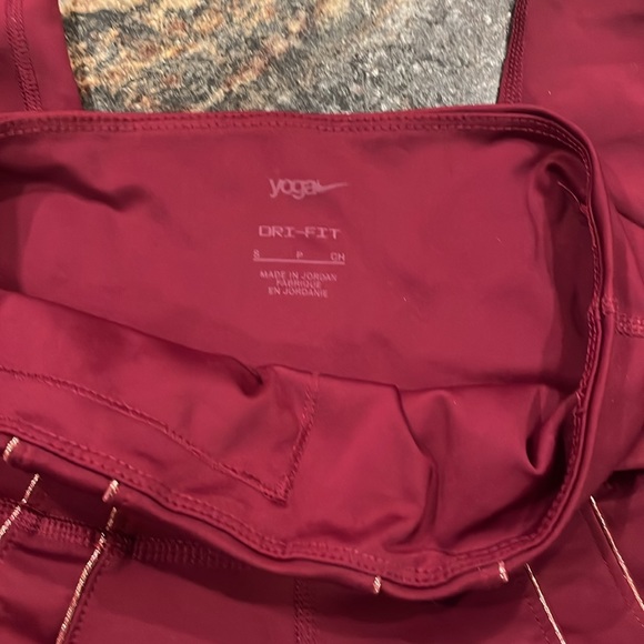 Nike Dri-fit Leggings - Picture 4 of 5